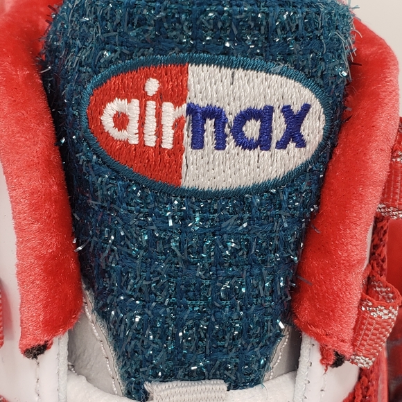 Air Max 95 GS Ugly Sweater Limited Edition Size 7Y - Picture 3 of 9